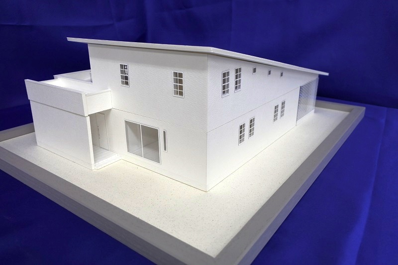 自動車のストックを作っています：建築模型の作り方