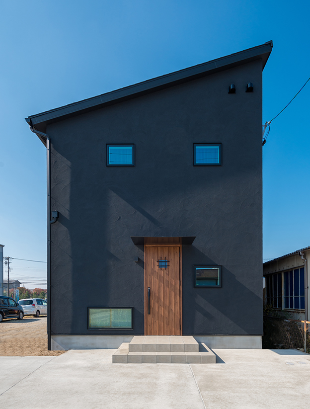 ネイビーとブラウンに合う色キレイな色との間違いのない配色サンプル 23選GISELe ジゼル