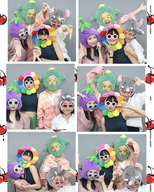 4人ポーズ 写真 立つTikTok