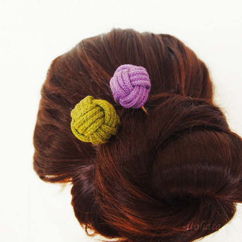 モンキーフィストノットの作り方 - 美しいパラコードボール