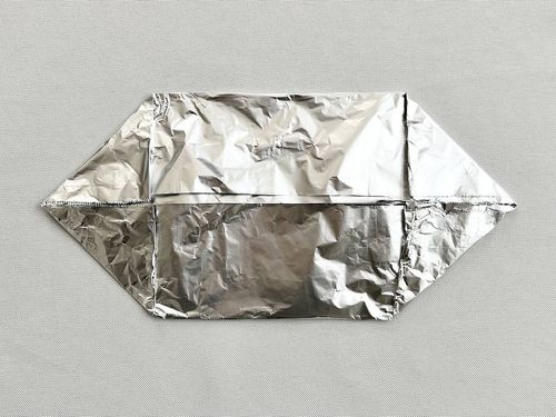 ケーキ型の代用は意外と簡単！新聞紙とアルミホイルで作る方法まとめ - macaroni