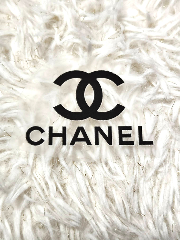 ブランドロゴの類似性ブランドシェルタ