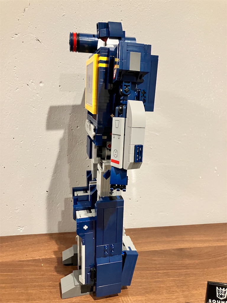 LEGO ICONS国内流通限定商品レゴ アイコン トランスフォーマー：サウンドウェーブ 10358 : TRSy365MARKET - 通販- Yahoo!ショッピング