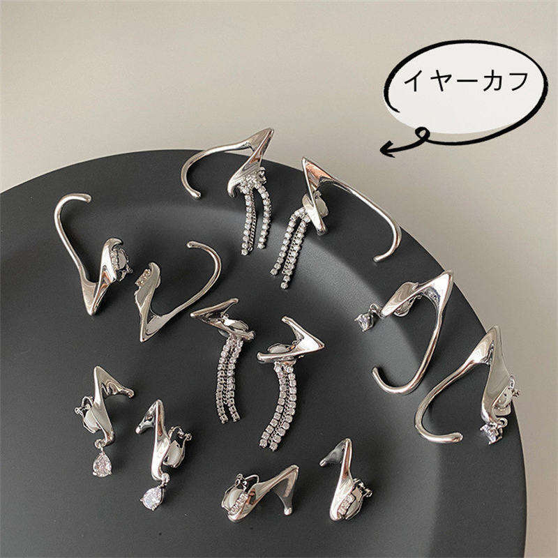 エルフイヤーカフ ラインストーン 大ぶり 人気 フック 韓国 ぶら下がり アイドル 輝く 女性らしい シンプル きれいめ 大人 おしゃれ 小ぶり高校生 オフィス カジュアル お呼ばれ インスタ 首飾り ペンダント ガーリー アクセサリー フェミニン 大人