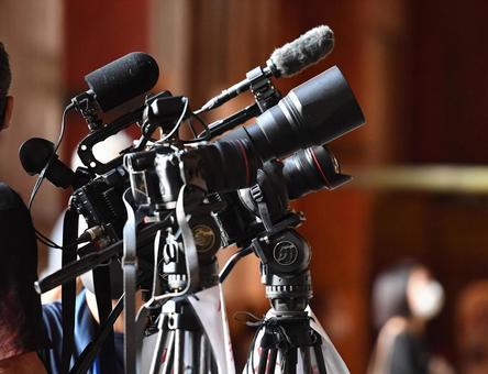 無料イラスト撮影技師パブリックドメインQ：著作権フリー画像素材集