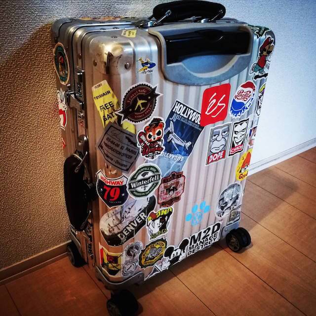 第二弾 スーツケースにステッカー貼ってみた