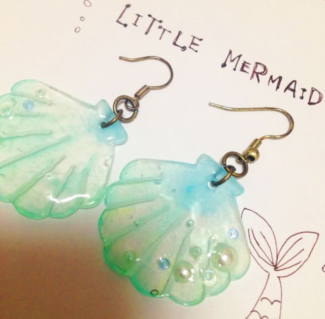 100均 セリアの「速乾UVレジン」は初心者におすすめ！レジン液の色比較＆型を使って初挑戦イチオシichioshi