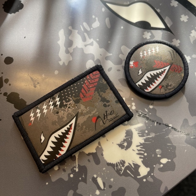 サメとぼく。エイプの定番シャークパーカー・その他ストリートブランド 入荷致しました！ 2016.11.02発行 トレファクスタイル箕面店洋服・古着の買取と販売の専門店トレジャーファクトリー トレファク のファッションリユース