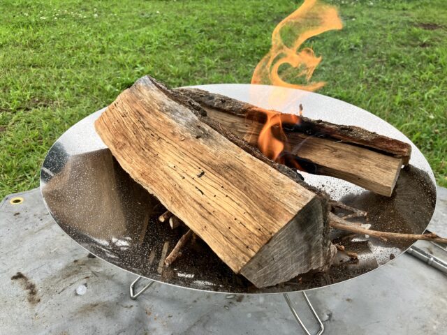 初心者向け 一番おすすめしたい焚き火台はコールマンの