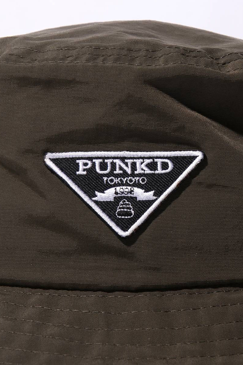 パレス スケートボードの“逆三角形”ロゴ入りTシャツ＆クルーネック、ドーバー銀座限定