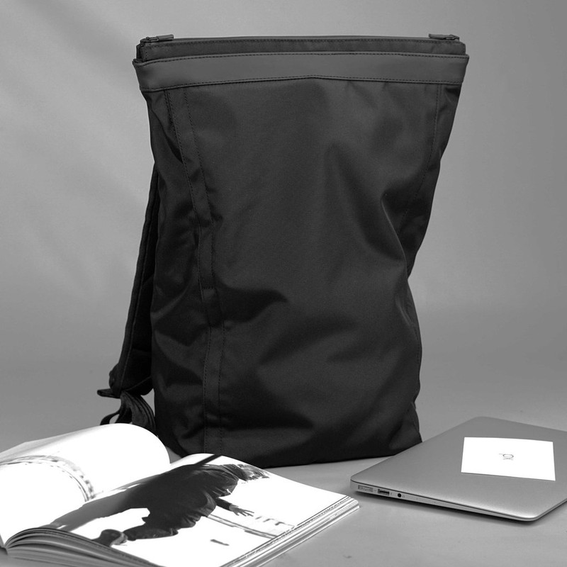 このリュック、タイパ最強」秒で荷物にアクセスできる！“人間工学に基づいたデザイン設計”インケースの優秀バックパックを徹底解説公式 モノマックス MonoMax 付録、カバン、時計、家電、カップ麺などの情報を詳しく解説