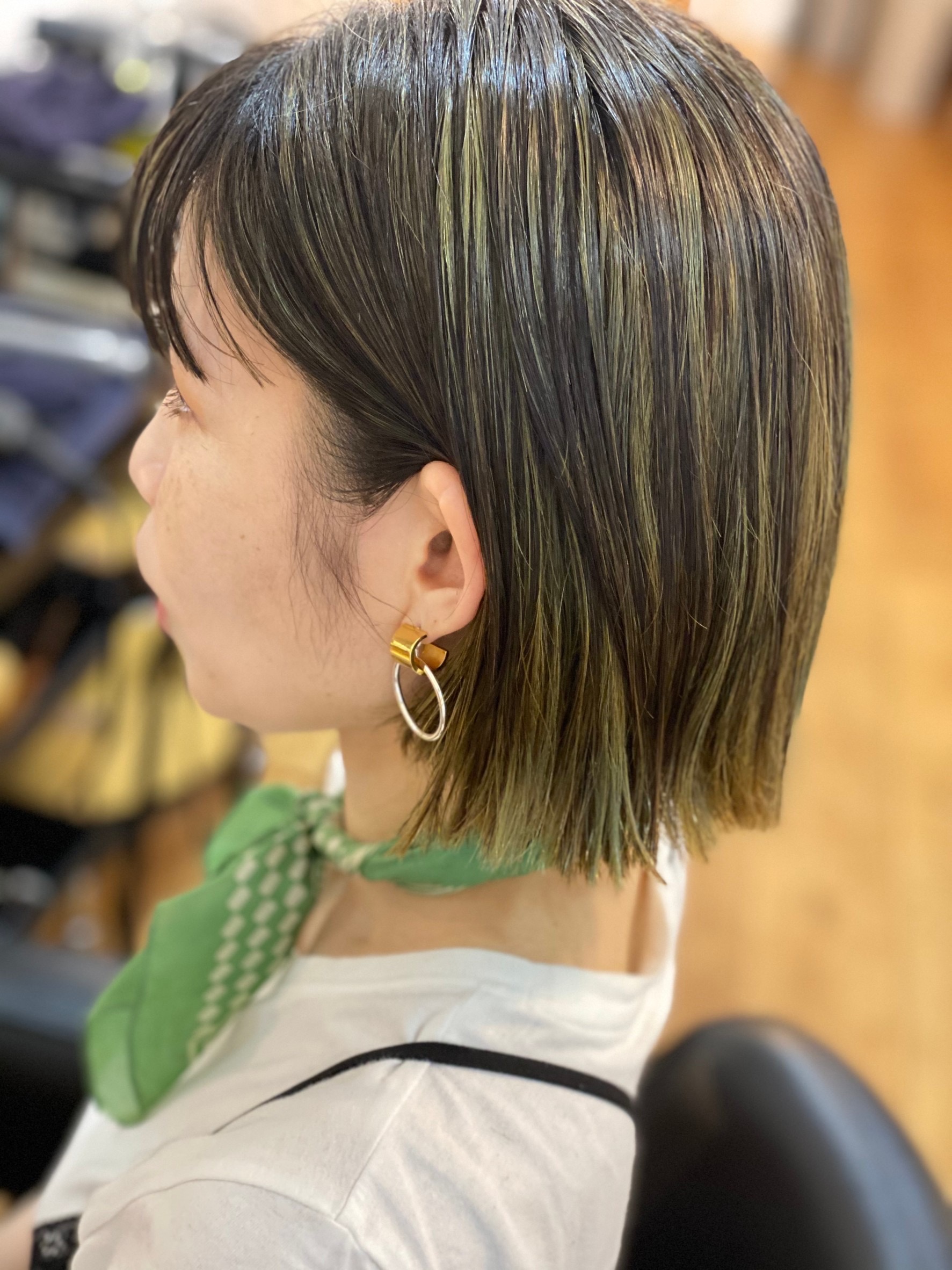 美容師のカラー技術 air-YOKOHAMA 門倉大樹さん流『ショートに似合うハイライト×オレンジカラー』 2モアリジョブ