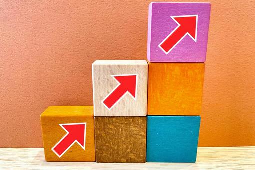 ぐんぐん上昇 矢印 黄色 - 3Dイラストフリー素材ダウンロード