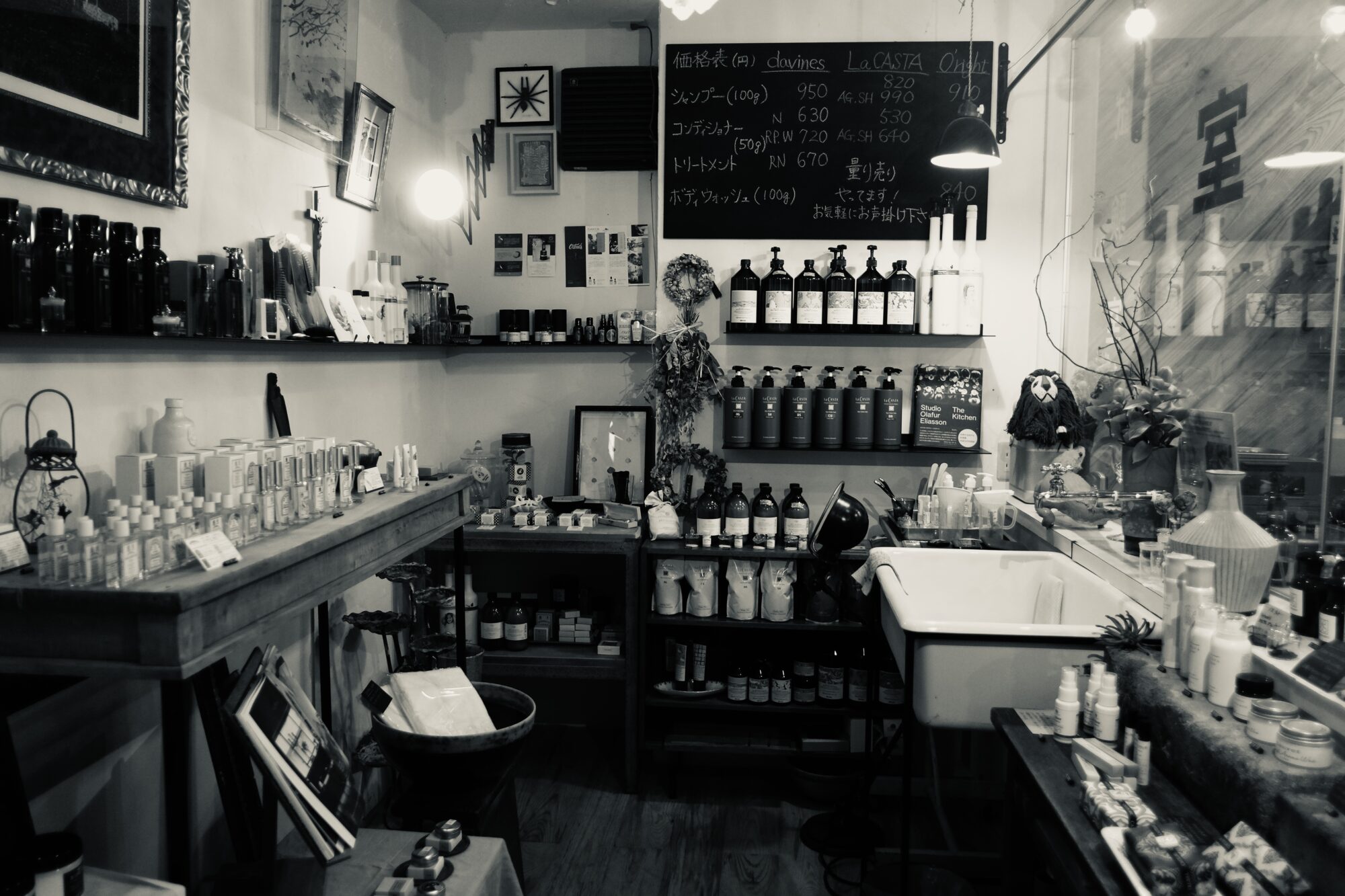 株 モンベル会長・辰野勇氏デザイン!＜柳津町オリジナルTシャツ＞モンベル製※カーキーL 1586681辰野勇会長書き下ろし! 柳津町オリジナルTシャツ ボーンホワイトふるさと納税モンベル