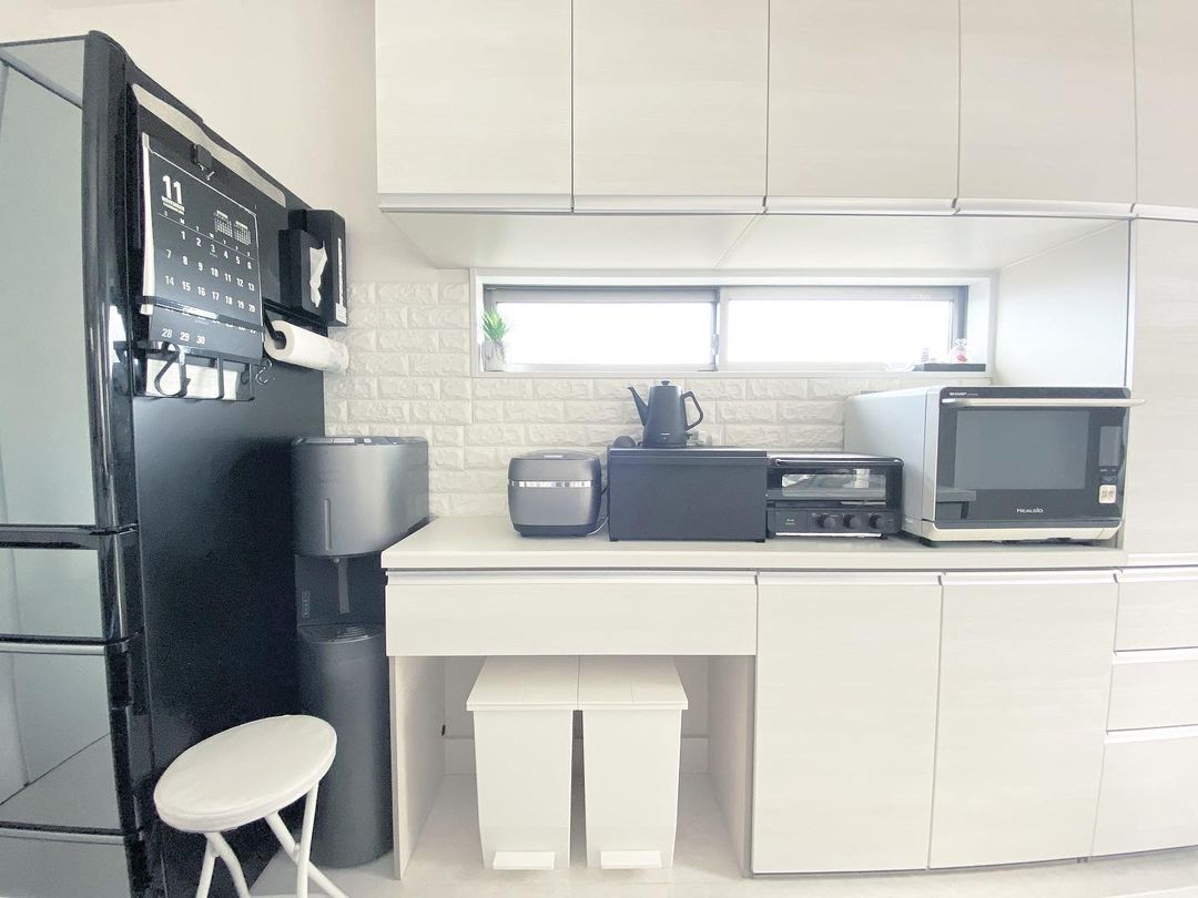 電子レンジの置く場所、間違えていませんか？家電のプロが教える安全な置き場所 - 暮らしエイト ハウスコム