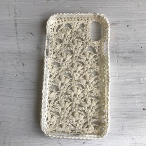 かぎ針編みのiPhoneケース - AINAZAKKA'S GALLERYminne byGMOペパボ 国内最大級のハンドメイド・手作り通販サイト