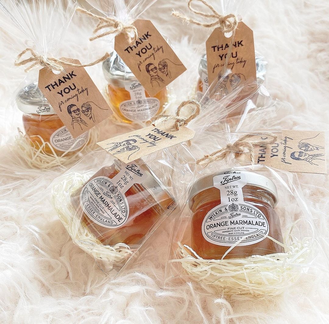 お手軽アイデアvol.4 あまった包装紙でオリジナルタグを作ろうギフト、ラッピング用品、包装資材通販 HEADS ヘッズ