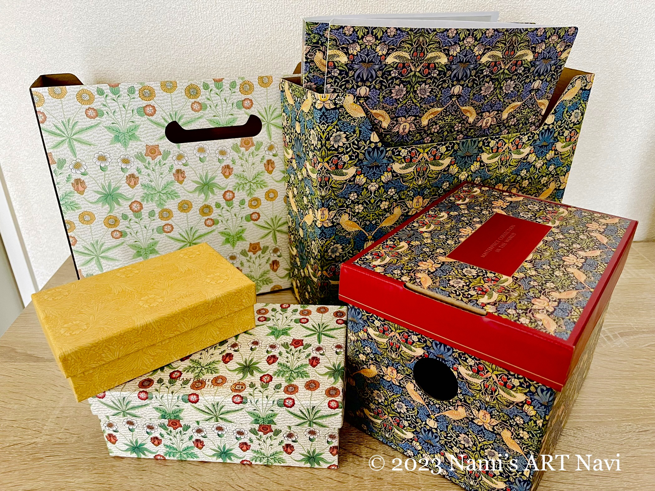 ☆100均リメイク！セリアのA4,B5のファイルスタンドをラベルですっきり収納!☆ : STUDIO IN THEAFTERNOON☆リノベーションとお家収納DIY☆～WAGON WORKSブログ～