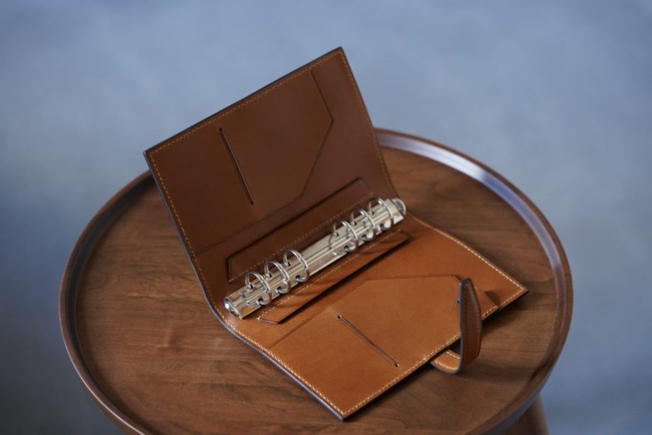 革製ブックカバーの作り方 レザークラフト コユクラ