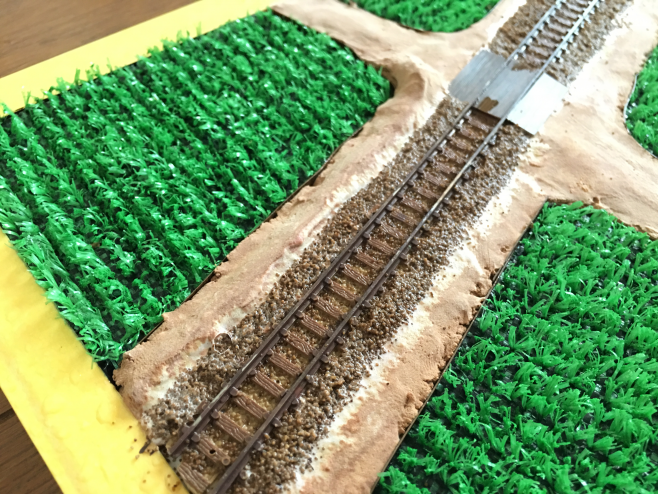 KATO鉄道模型オンラインショッピング バラスト＜ナノ＞ダークブラウン: □現在販売中の商品 - kato