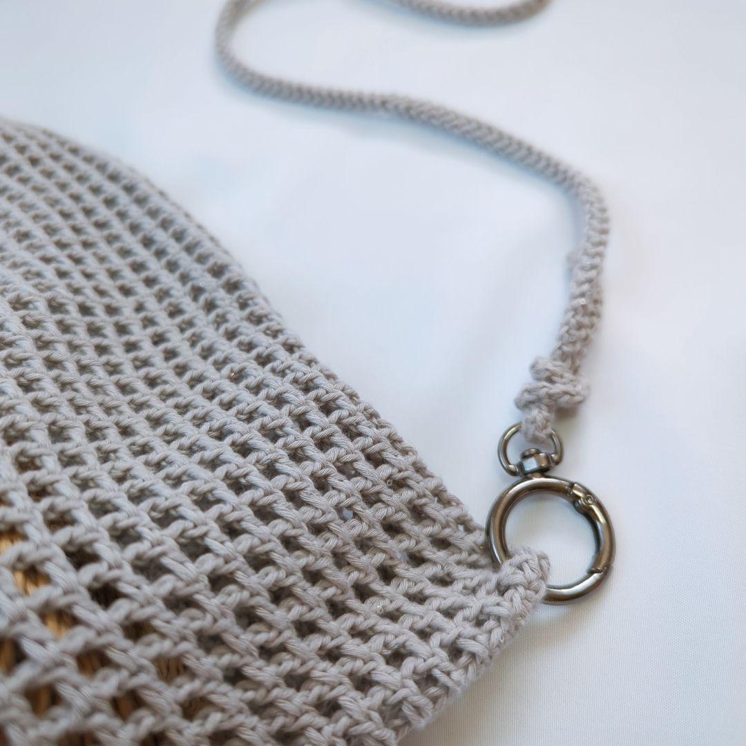 コットン糸の方眼編みワンマイルバッグ*クロス*赤杢調*巾着袋付iichi 日々の暮らしを心地よくするハンドメイドやアンティークのマーケットプレイス