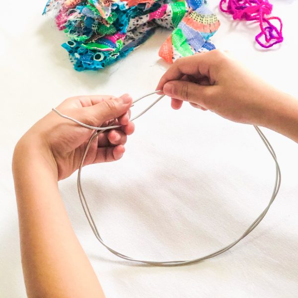 布で作る簡単クリスマスリース 適当でもいい感じに仕上がるゆきもちブログ