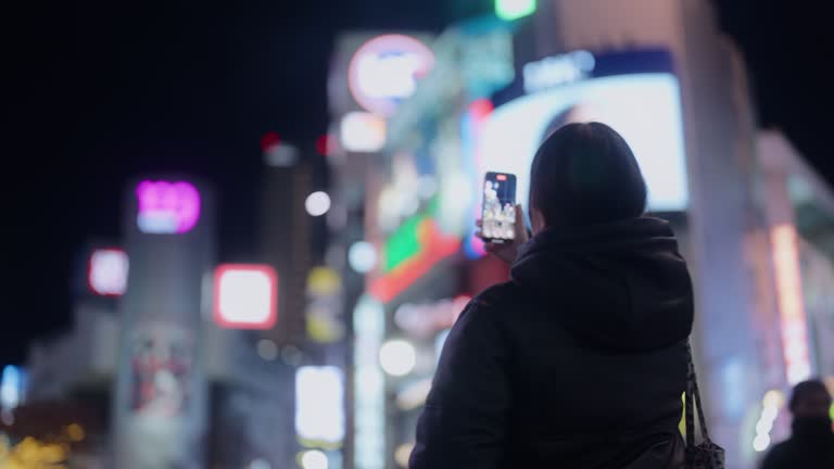 640件の「渋谷スクランブル交差点」の動画素材 ‐ 4K、HD動画クリップShutterstock