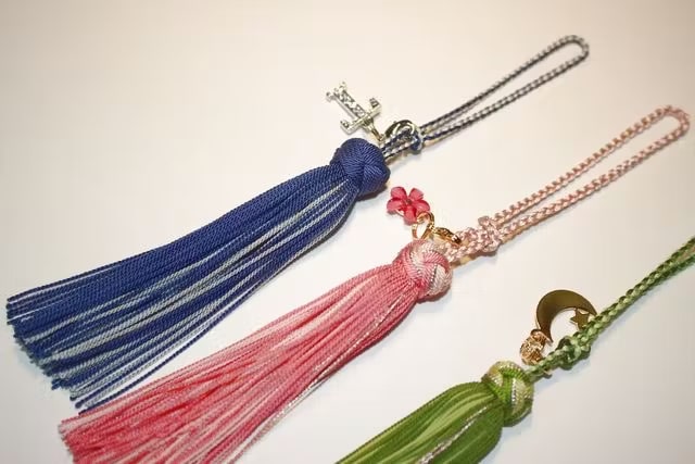 大阪梅田 レザークラフト一日体験☆バングル・キーホルダーを手作りするセンスup体験♪アクティビティジャパン