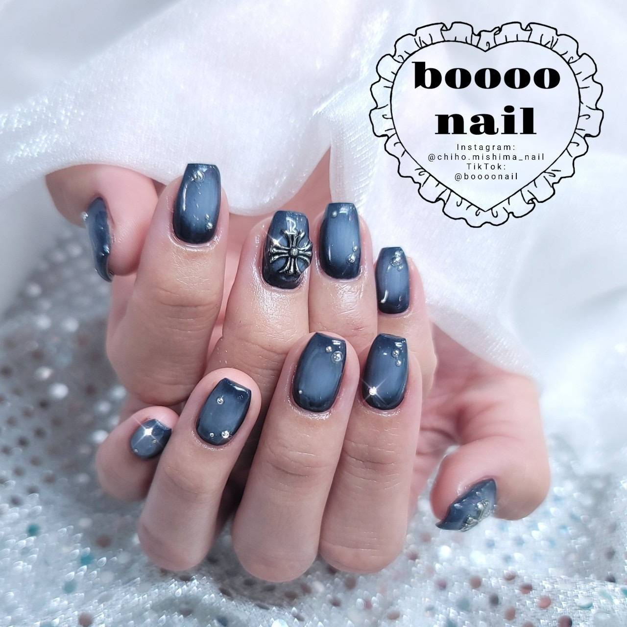 ジェル シンプルマグネットデザインMENARD CHAMPS BILEC Nail Salon メナード シャンビレック ネイルサロン のネイル デザインネイル・まつげサロンを予約するなら楽天ビューティ