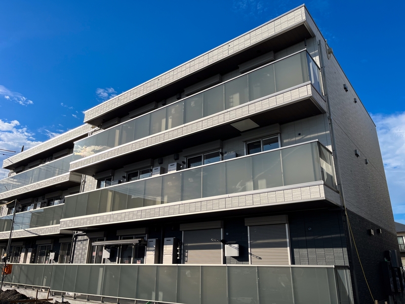 鉄骨造とは？メリット・デメリットのほか快適に生活する方法などを解説マンションプラス MANSION+