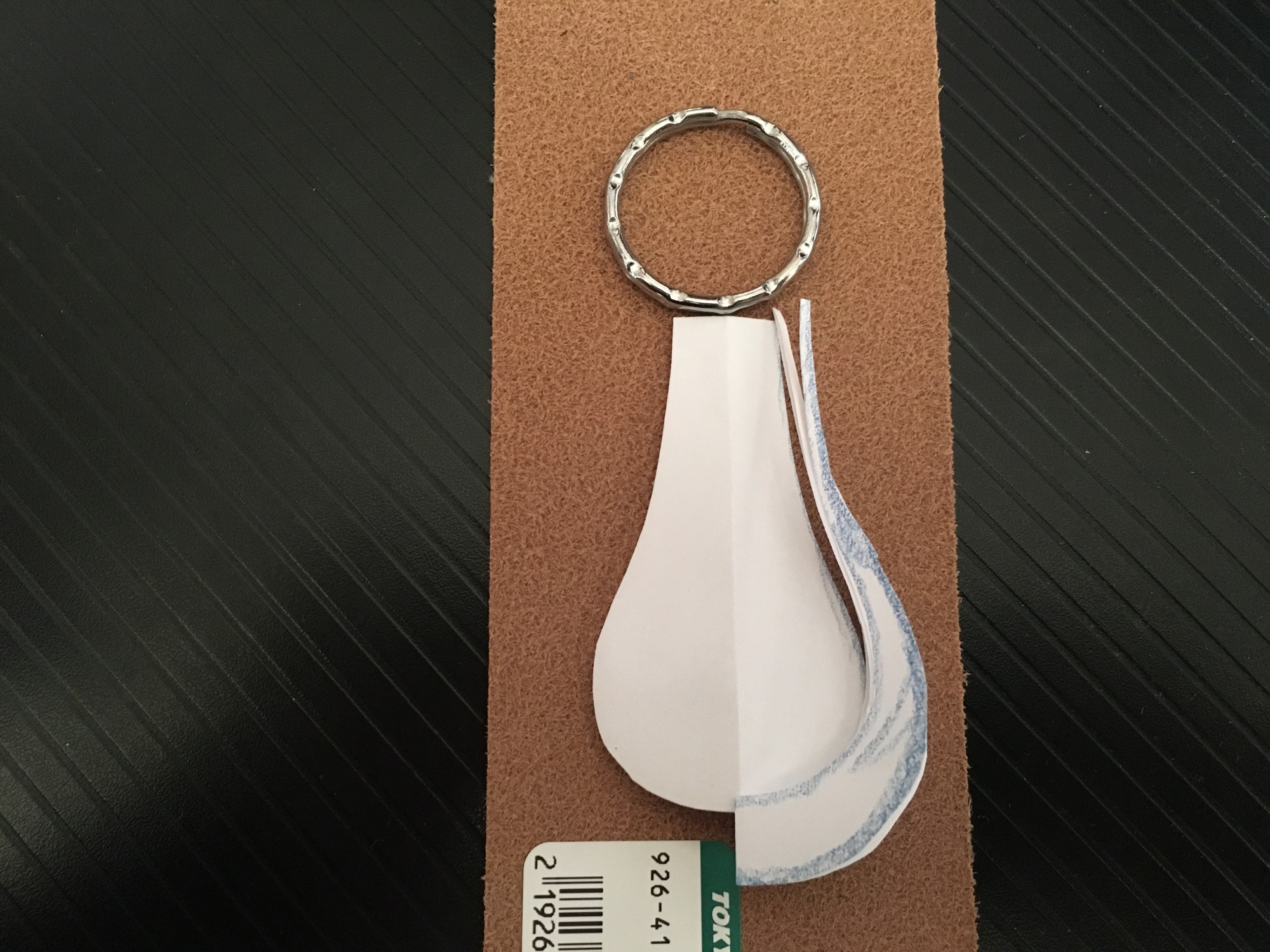 キーホルダー 本革 革 レザー キーチェーン ハンドメイド 手作り８色 leather braided Key Chain WILD HEARTSLeather&Silverkh162r5 za007