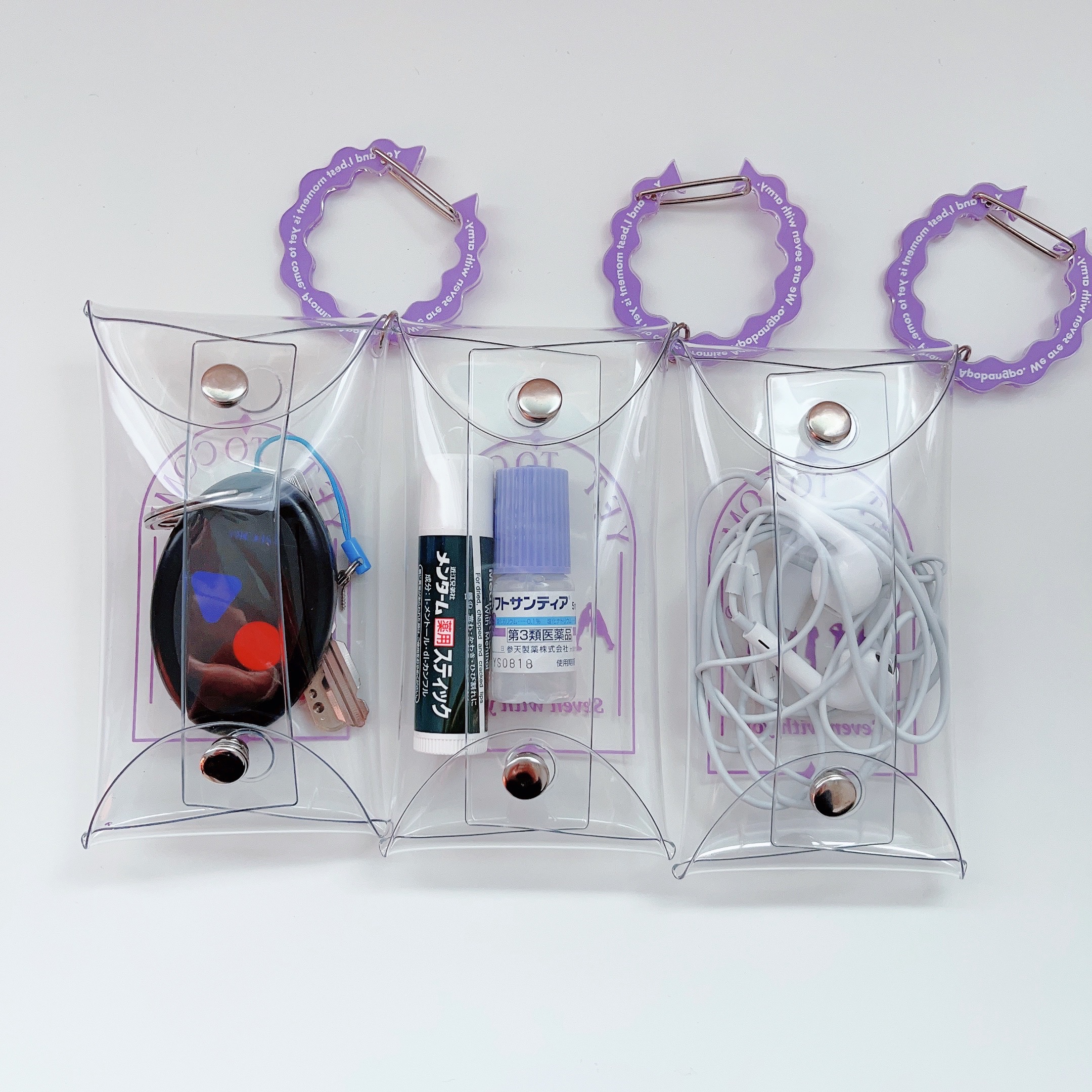 楽天スーパーSALE クリックポスト送料無料アクスタケース カラビナ付き 収納 ケース ピルケース カラビナ付き ポーチ 柔らか 洗える クリアキャラクター アクスタ アクリルスタンド マルチケース カード キーホルダー ガチャガチャ ガチャ詰め ガチャ詰めの評判