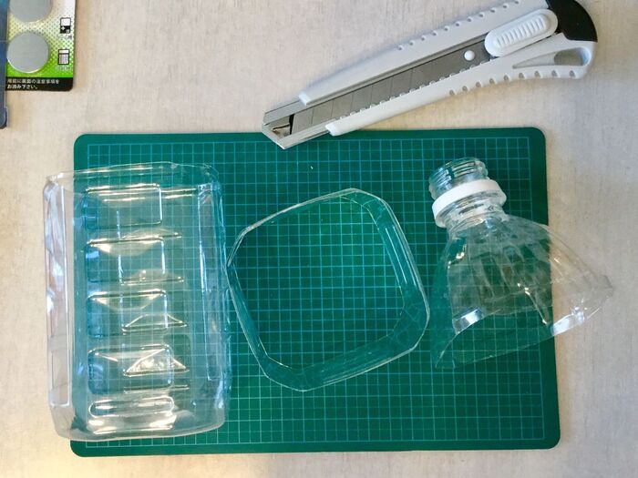 ペットボトルの風車小屋 m - おもちゃおじさん