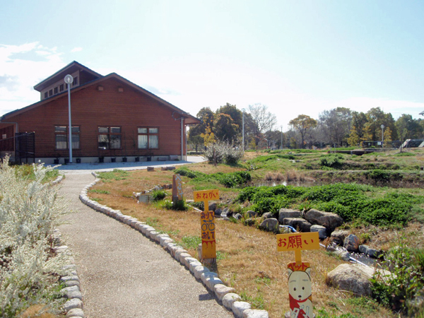 豊中市】豊中に初夏の風物詩「ホタル狩り」ができる場所があるのをご存じですか？ | 号外NET 豊中市