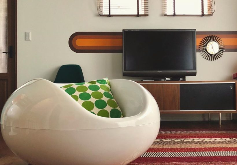 近未来」イメージのデザイン事例 店舗デザイン.COM