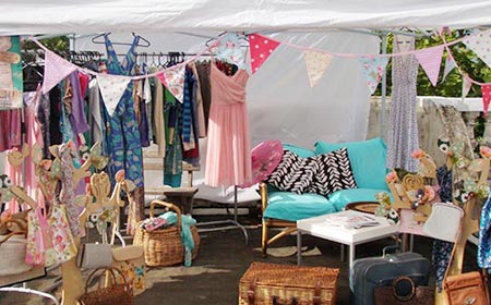 マルシェ2日間出店してきました~♡ 海外のハンドメイドマーケットっぽいディスプレイがしたいなと思い、毎回試行錯誤してましたが、今回が1番自分の理想に近づけた気がします⸝⸝·⸝⸝ ハンドメイドマルシェ福岡