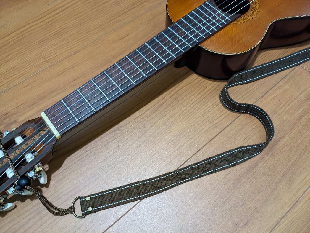 guitar strap🎸ポップにできました🌈🌈followfollowmeinstagoodlikeloveartjapaninstagramデザインイラストアート絵イラストレーターdrawing絵画芸術artworkアーティストCDジャケット落書きいいね美術happyinstalikeお