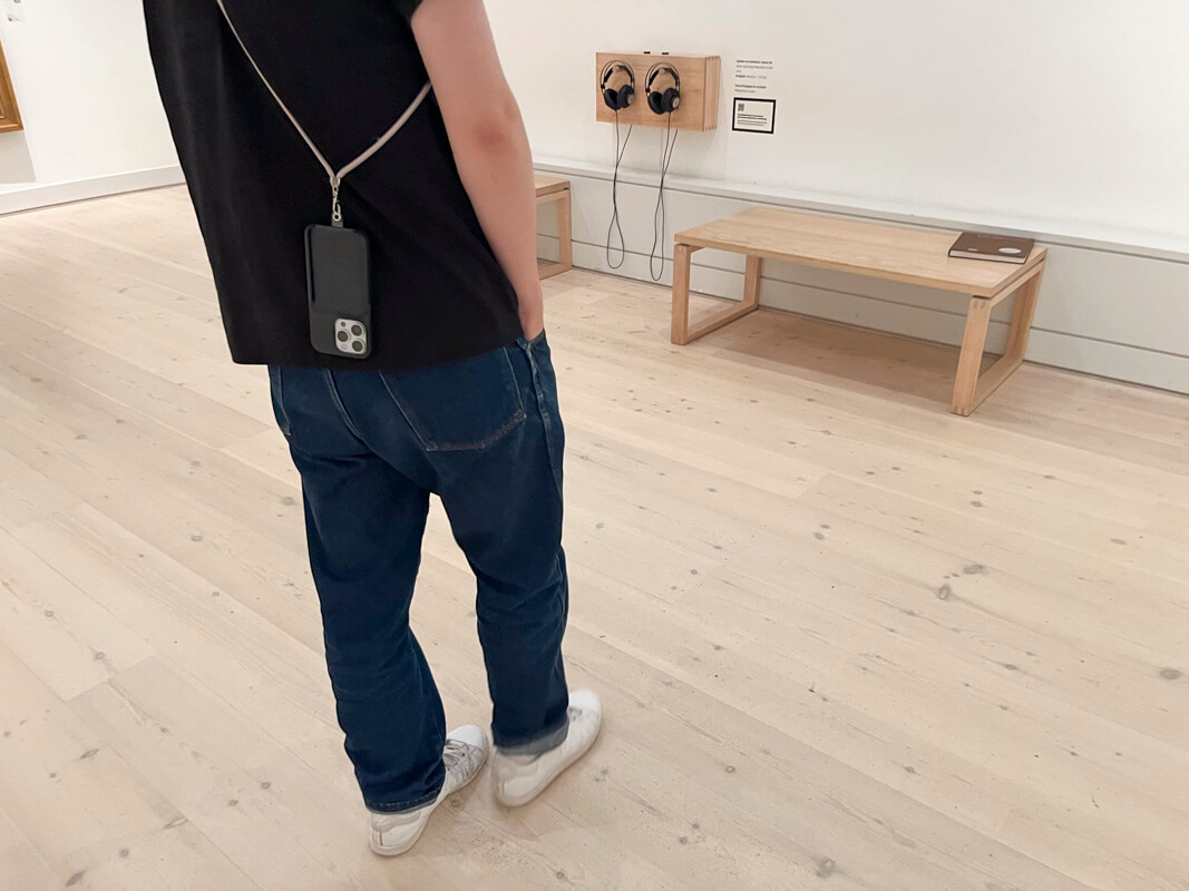 セリアの材料で作るスマホショルダーDIY