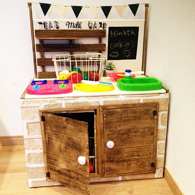 ダンボール工作:簡単なものでも雑でもOK！設計図を書いておこうダンボールの庭