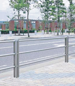 イギリスの住宅フェンス・ヨーロピアンデザイン狭小住宅 20坪・30坪 の間取りは都市工房 江戸川区・葛飾区・墨田区