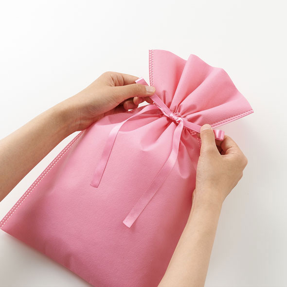 折り紙で蛇腹 じゃばら を折って扇を作る方法