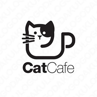 カフェロゴ 栗とコーヒーをモチーフにしたゆったりとした雰囲気のロゴデザイン