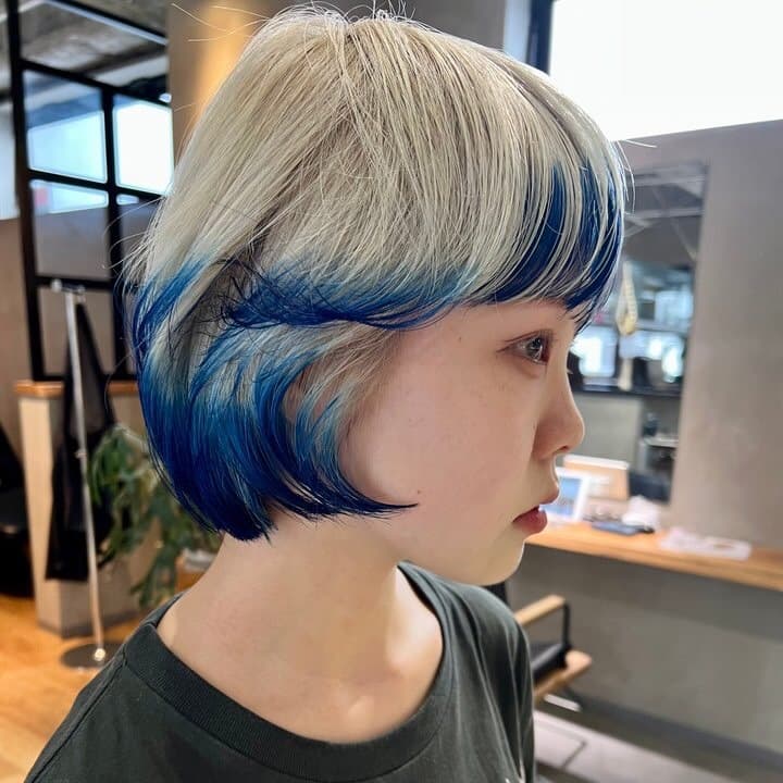 人気のデザインカラー「ルーツカラー」って知ってる？へアアレンジした時のグラデが今っぽさ満点で超かわいいの - isuta イスタ-私の“好き”にウソをつかない