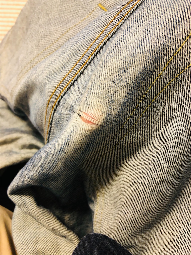 デニムのお尻穴あき 100均の補修布で簡易リペアしてみました～！ - お元気ですか？ワタシは元気です