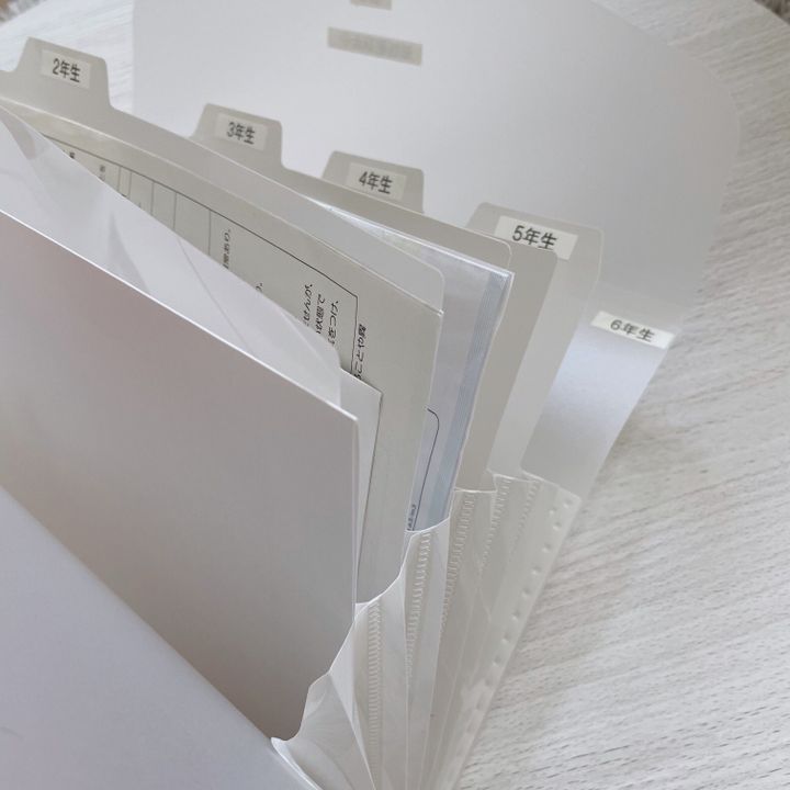 100均「クリアケース 仕切り16トレー」の商品情報とサイズ・収納例。セリアで販売 4947879002307