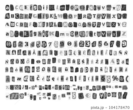 大きな新聞、雑誌の切り抜きにアルファベットが使われる。白い背景に。カラフルな新聞、雑誌の手紙のコレクション。写真素材674636671Shutterstock