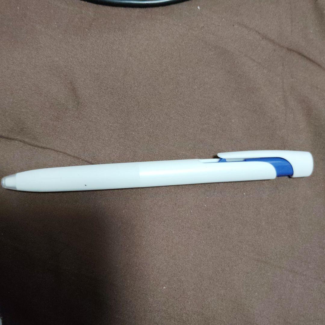 ゲルインクボールペン 白 1本商品情報ファミリーマート