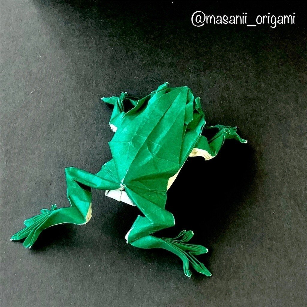 動物の折り紙 すっきりシンプルなカエルの折り紙 by Leyla Tores