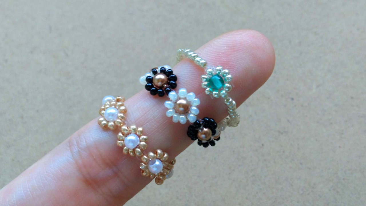 DIY🌼Beaded Flowers Choker tutorialHow to makenecklaceseed beads花編みビーズのチョーカー作り方ビーズアクセサリーテグス編み - YouTube