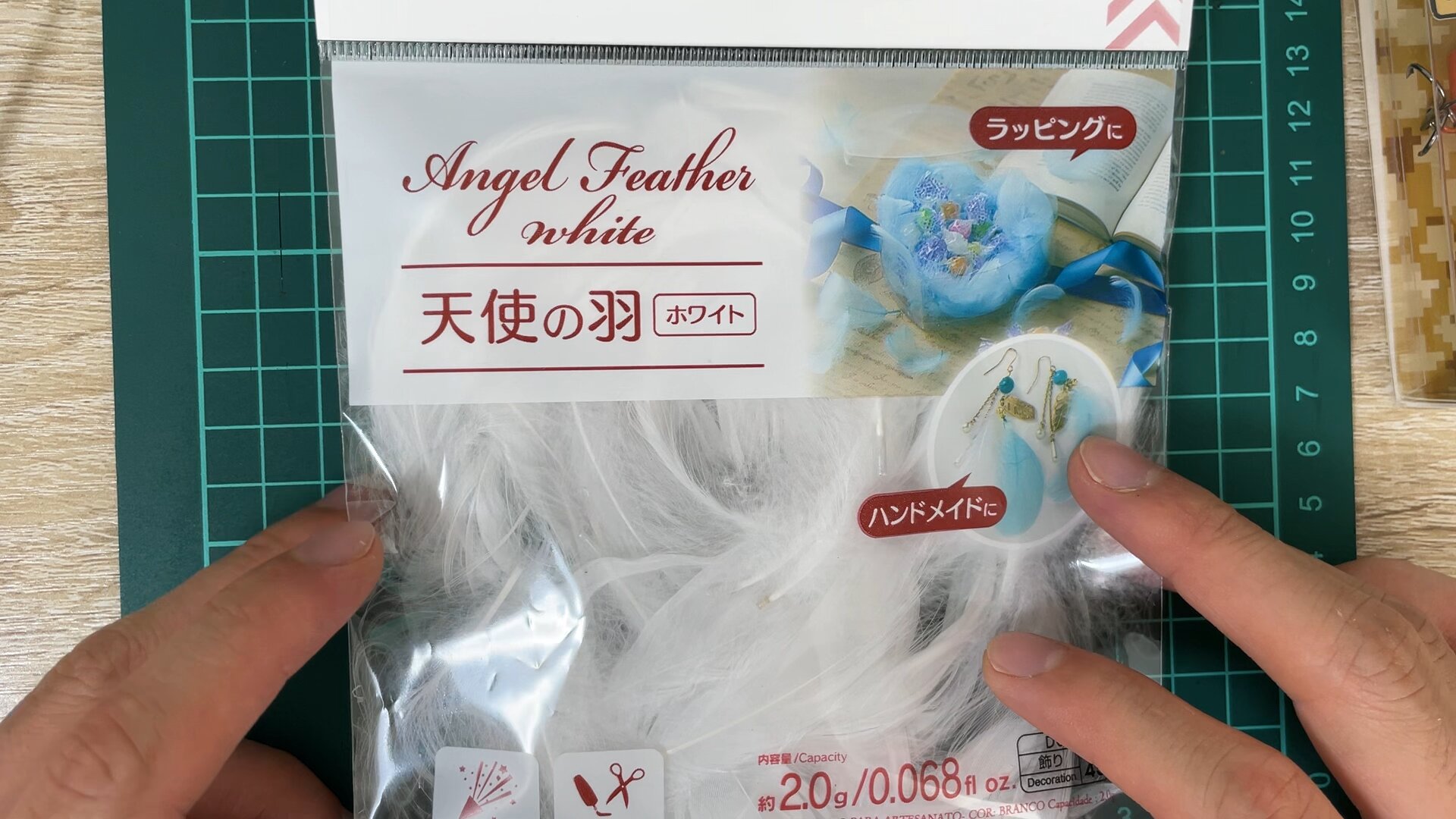 100均の羽根で ダブルフェザーピアス ハンドメイドの作り方・アイデア暮らしニスタ